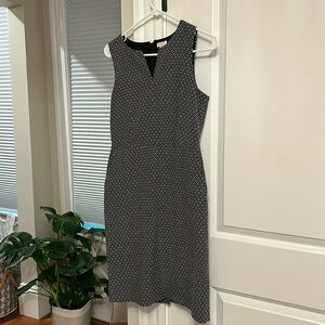 Fitted suiting j crew dress with pockets